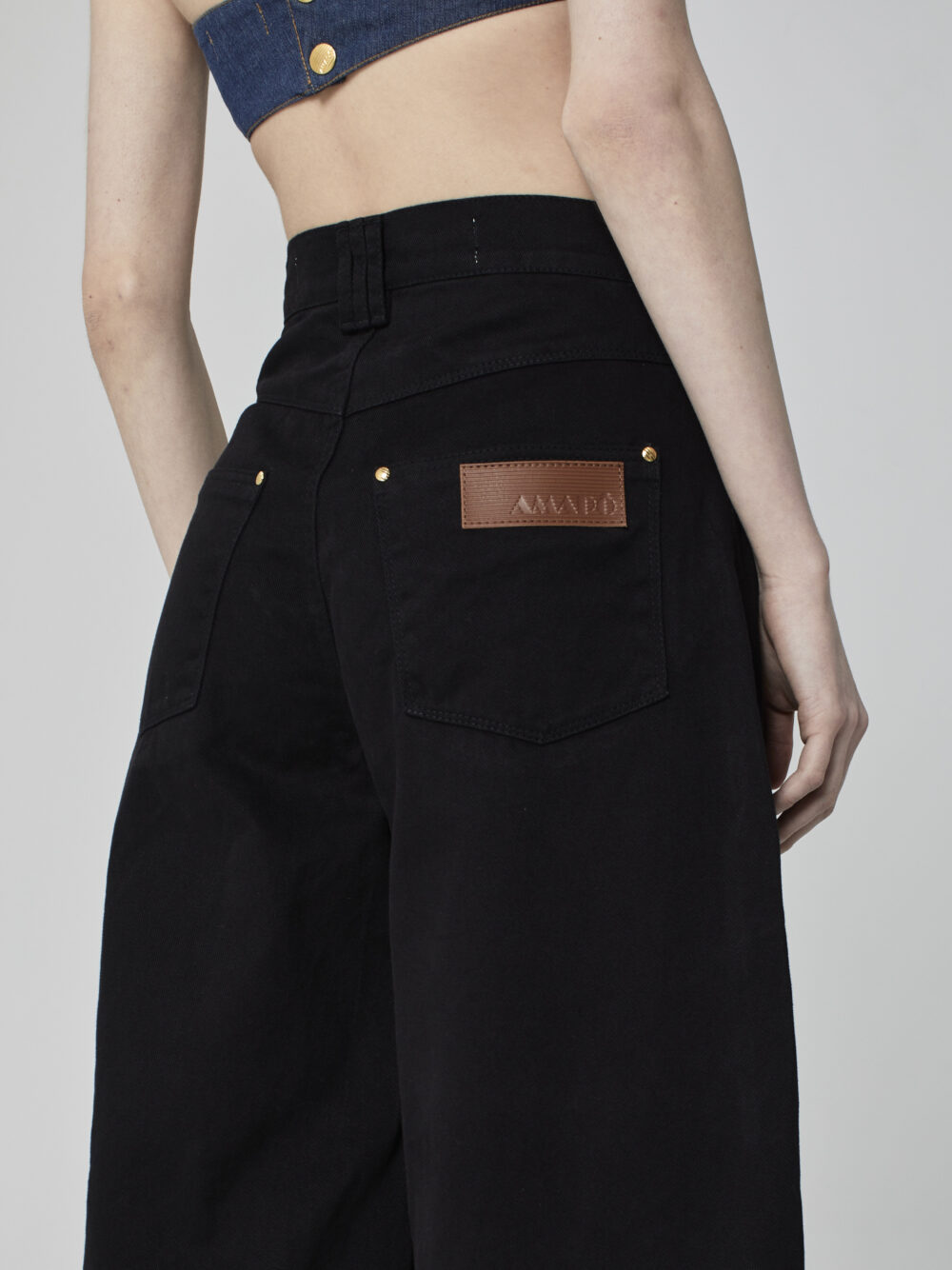 Calça Super Wide Sarja Preta - Imagem 4